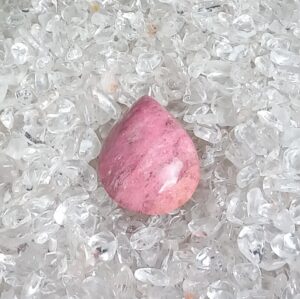 Thuliet cabochon