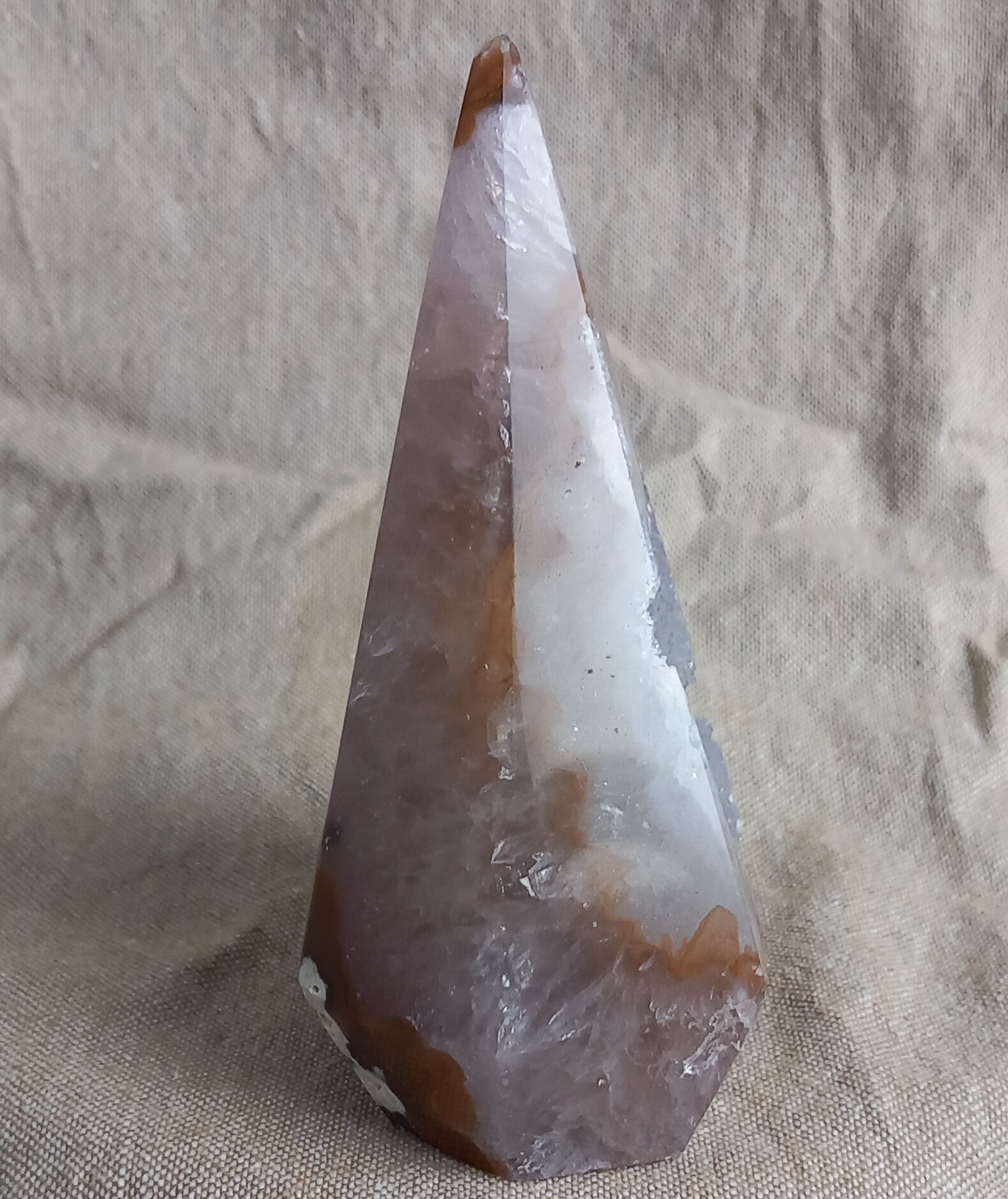 Diamantvormige druzy agaat